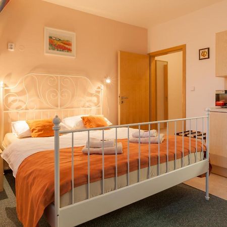 Apartmany Marco Shipping Czeskie Budziejowice Zewnętrze zdjęcie